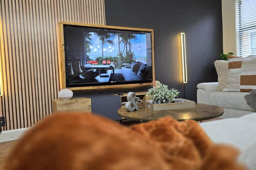 Modern Galleria Gem Private Jacuzzi 3 Br 休斯敦 外观 照片