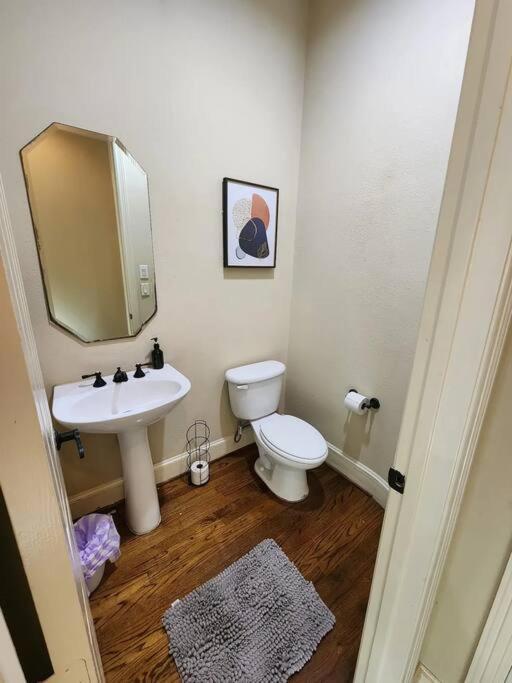 Modern Galleria Gem Private Jacuzzi 3 Br 休斯敦 外观 照片